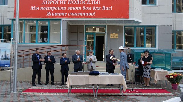 Ключи от новых квартир получили новоселы третьего литера жилого комплекса «Адмирал»