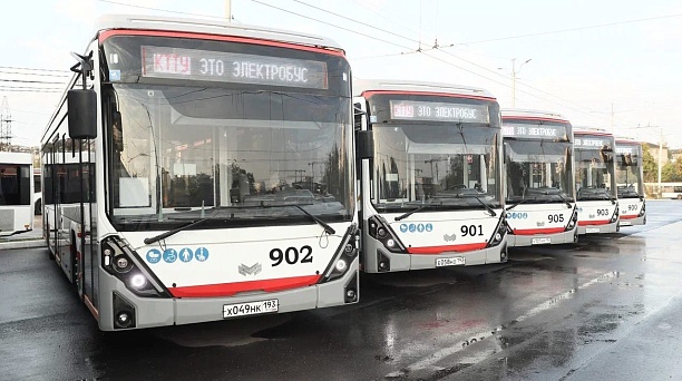 Год назад на улицы Краснодара выехали первые электробусы