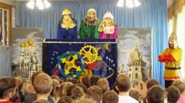Кукольный театр «Рождественский» дал представление для воспитанников детского сада № 177