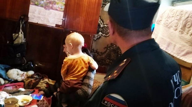 В Западном округе  проверили пожаробезопасность в домах, где проживают неблагополучные семьи