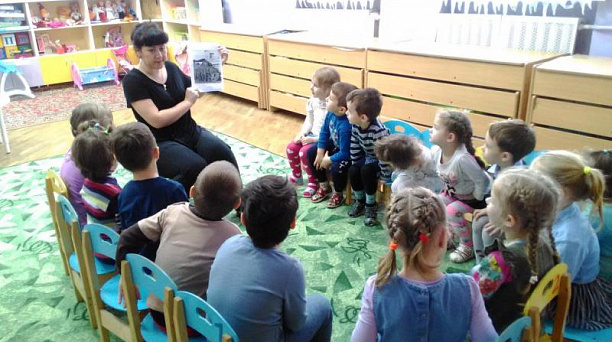 Беседа «Здесь победа свой путь начинала»