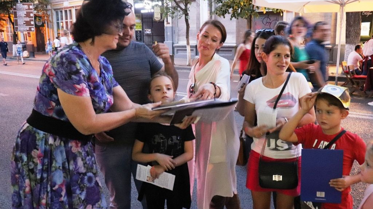 Библиотеки Западного округа приняли участие во Всероссийской акции «Ночь кино»