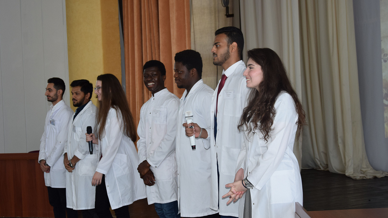 Традиционную Олимпиаду по русскому языку среди иностранных учащихся посвятили 220-летию со дн (3).JPG