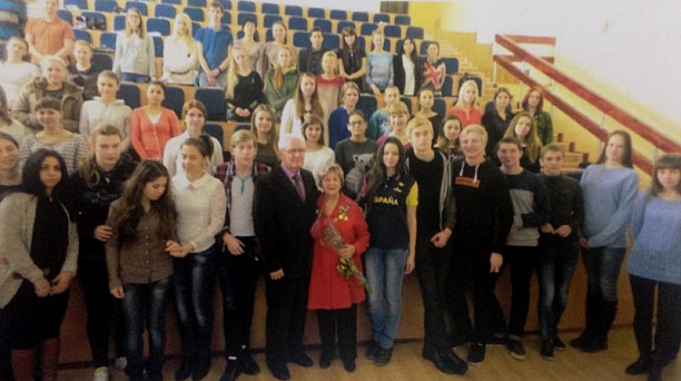 Студенты КубГТУ встретились с блокадницей Ленинграда