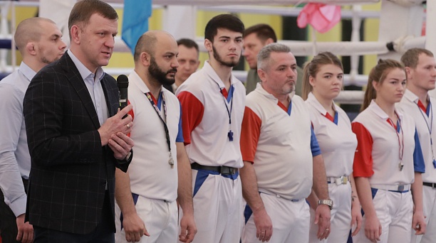Глава Краснодара открыл городское первенство по самбо