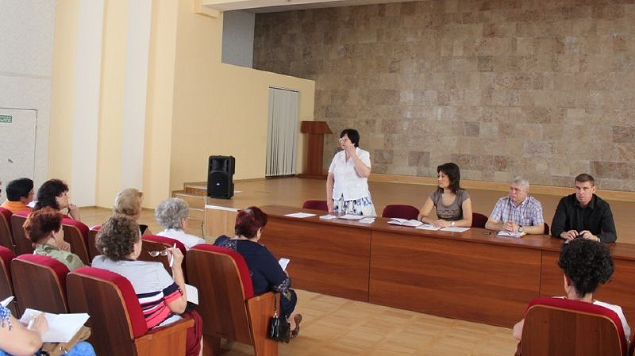 В Центральном округе состоялось информационное совещание с руководителями ТОС в квартале