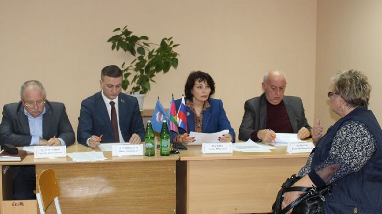 Глава администрации Центрального округа Елена Малова встретилась с руководителями органов ТОС