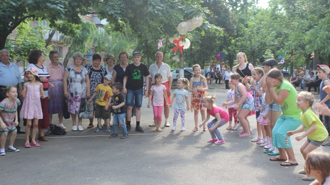 В Центральном округе проходят праздники, посвященные Дню защиты детей