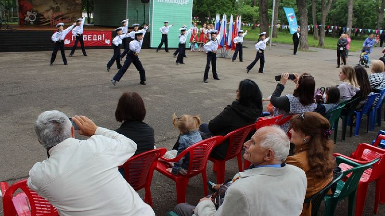 Центральный округ отметил День Победы