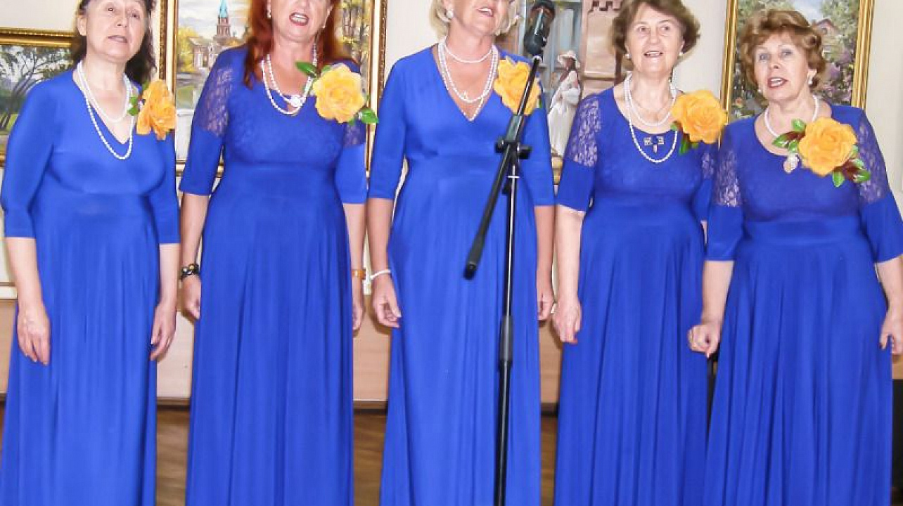 Открылась выставка «Мой Краснодар, тебя я песней славлю!».JPG