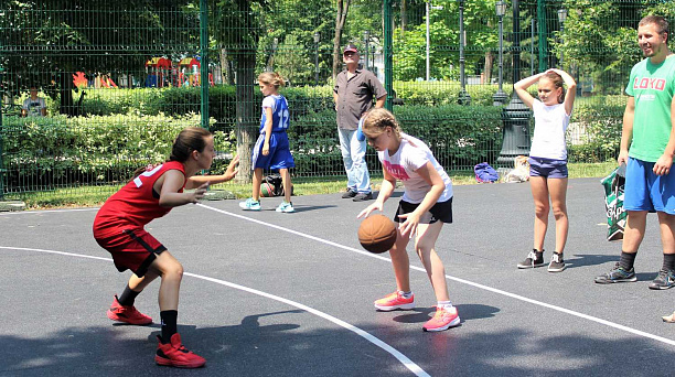Баскетбольная борьба за Кубок губернатора в разгаре