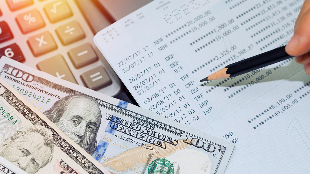 До 28 февраля 2023 года физические лица имеют возможность сообщить о своих счетах и вкладах в заграничных банках