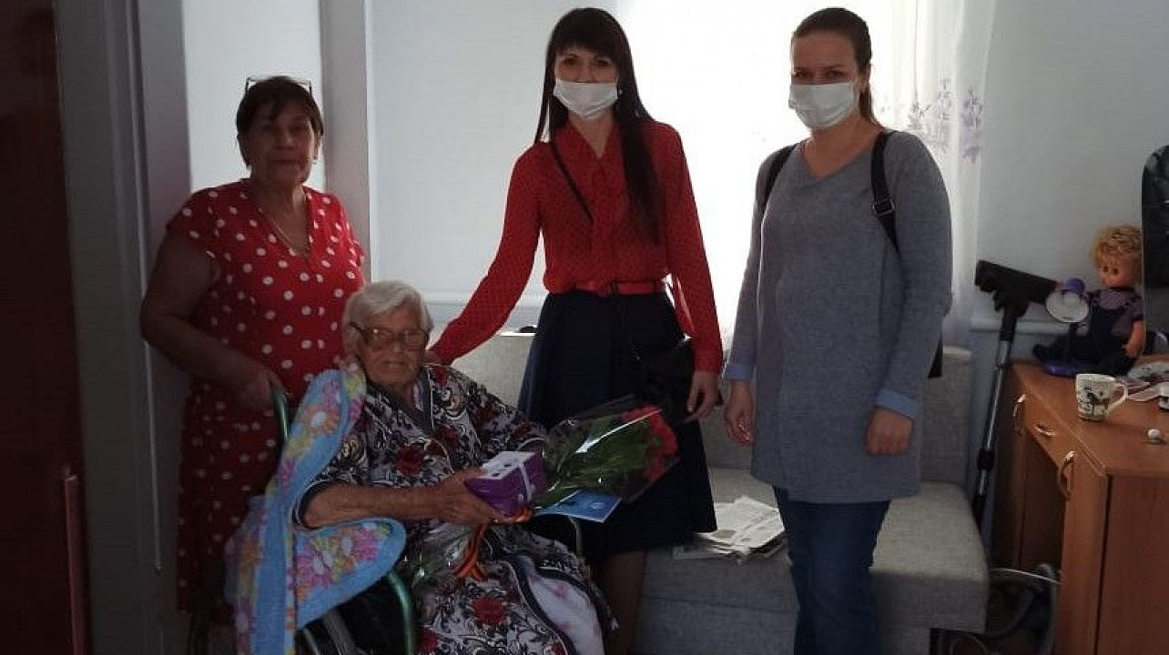 Поздравление Карповой О.А..jpg