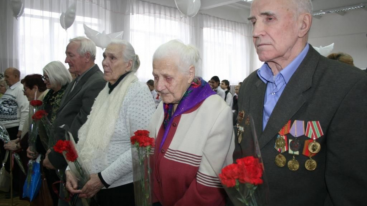 В прикубанском лицее №64 чествовали блокадников Ленинграда