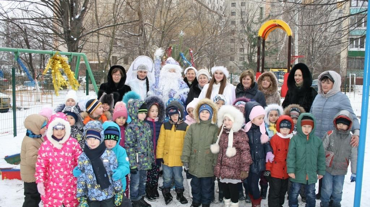 В Прикубанском округе состоялся конкурс «Новогодняя фантазия»