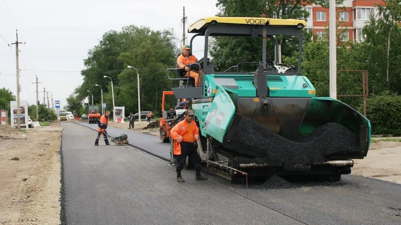 В Прикубанском округе ведется ремонт улицы Комарова