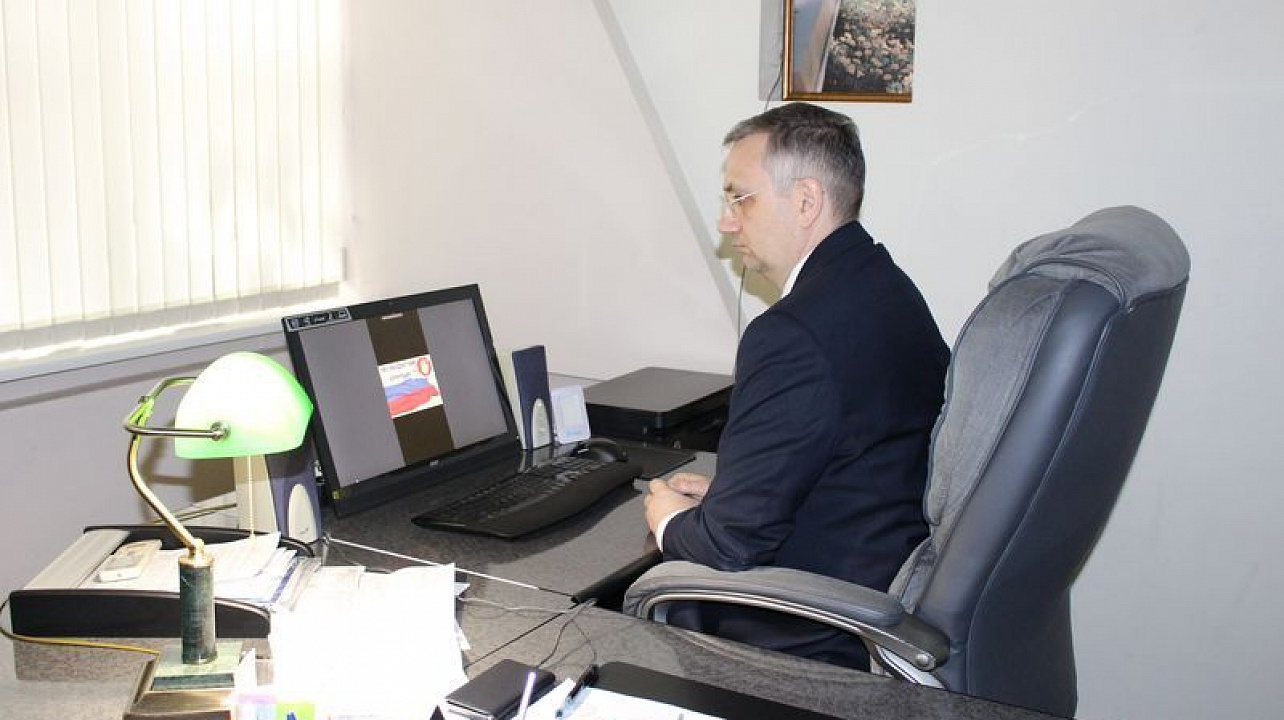 В Центральном округе прошел конкурс презентаций по проблеме противодействия коррупции