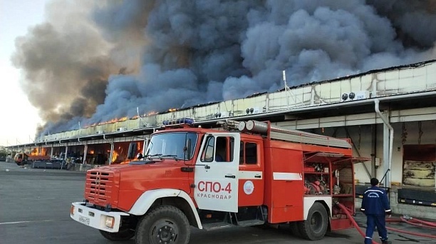 Евгений Наумов поздравил с 25-летием городскую Службу спасения