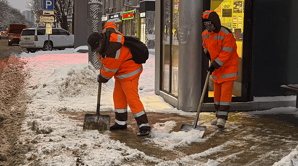 В связи с непогодой коммунальные и дорожные службы Краснодара продолжают работать в усиленном режиме  