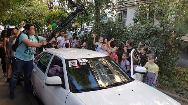 В Краснодаре многодетным семьям устроили громкий автомобильный праздник