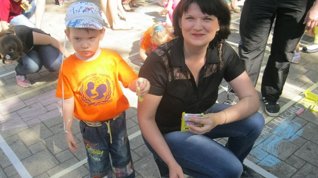 Сотрудники администрации Центрального округа приняли участие в конкурсе «Папа, мама, я – спортивная семья»