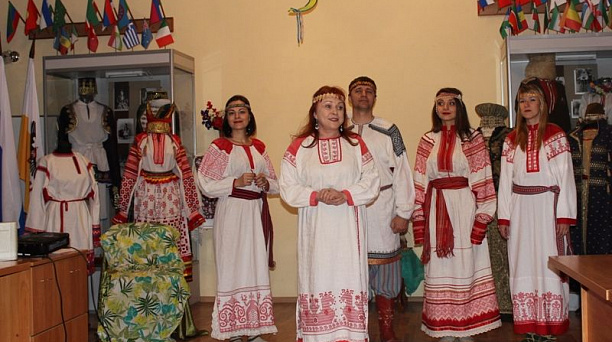 В Центральном округе отметили русский народный праздник Сороки