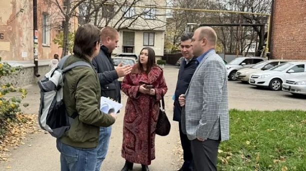 В Центральном округе состоялась очередная встреча с жителями улицы Володарского