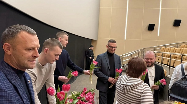 В кинотеатре «Городское кино» состоялся праздничный кинопоказ для женщин Пашковского сельского округа 