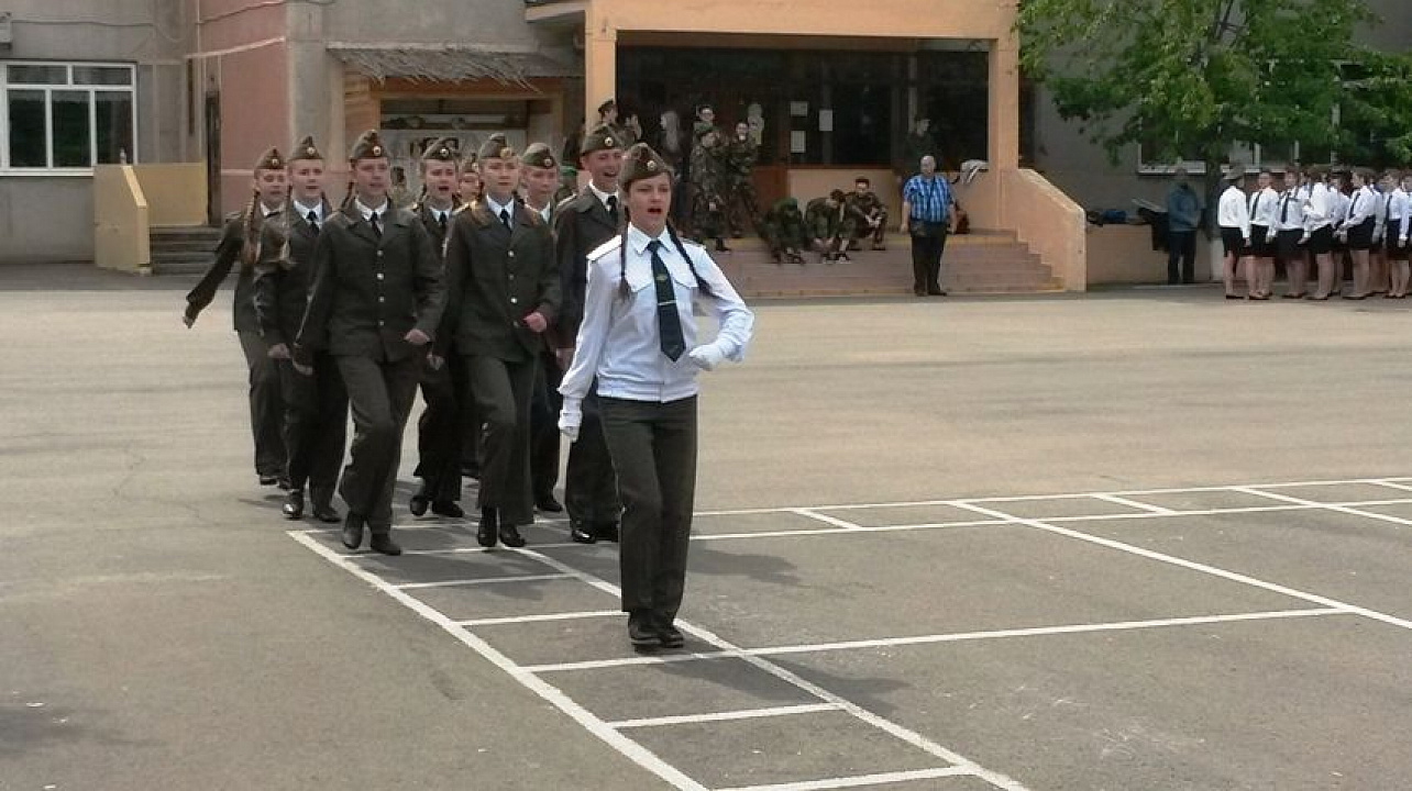 В Западном округе прощел смотр-конкурс строя и песни юнармейских отрядов