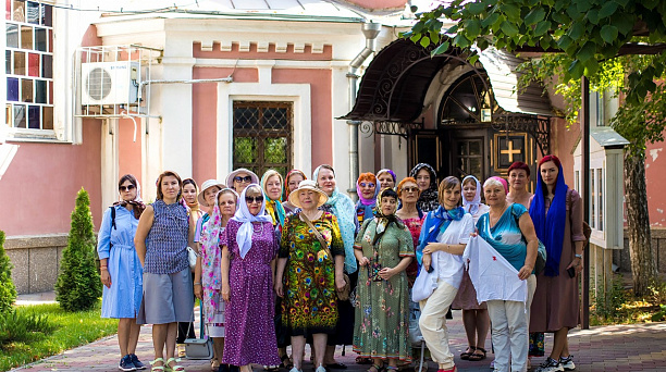 Сёстры милосердия: духовность, история и современность