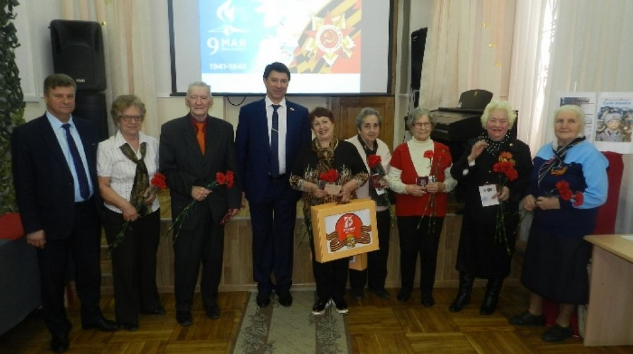 цгб медали.jpg