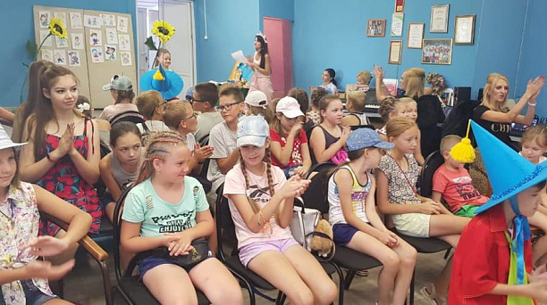 В доме культуры Западного округа   прошла театрализованная игровая программа