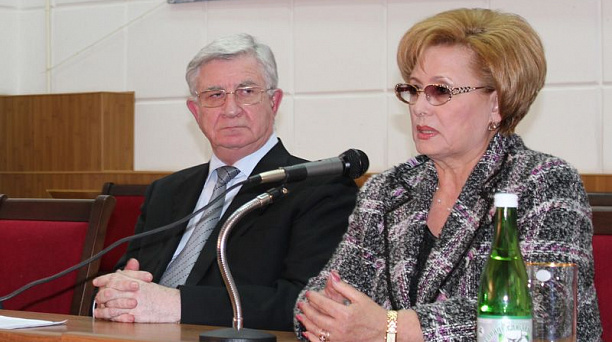 Владимир Евланов назначил заместителей главы города