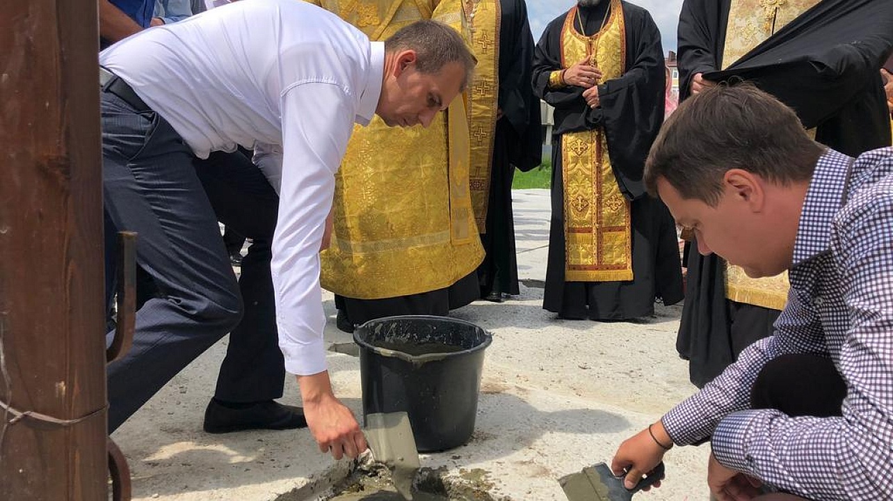 Закладка камня в основание будущего Иоанно-Юрьевского православного храма состоялось сегодня в поселке Краснодарском