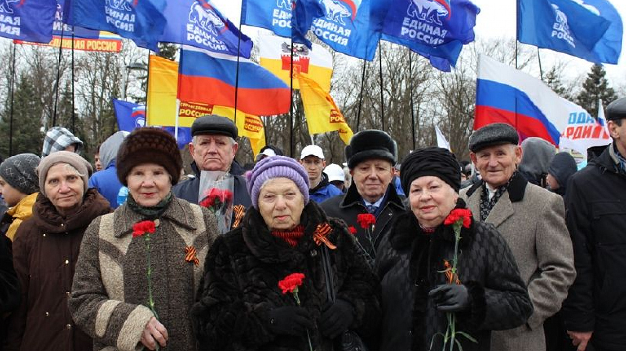 Жители Центрального округа приняли участие в торжественном митинге, посвященном освобождению Краснодара от немецко-фашистских захватчиков