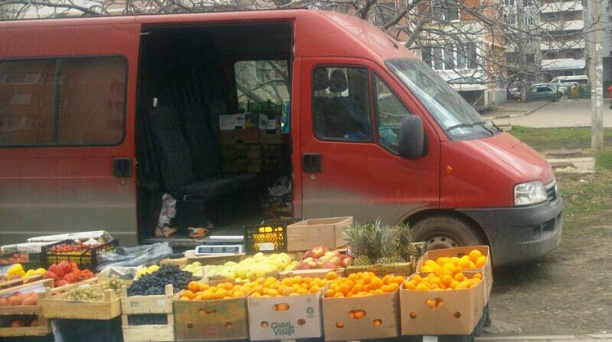 В Западном округе продолжается борьба с несанкционированной торговлей