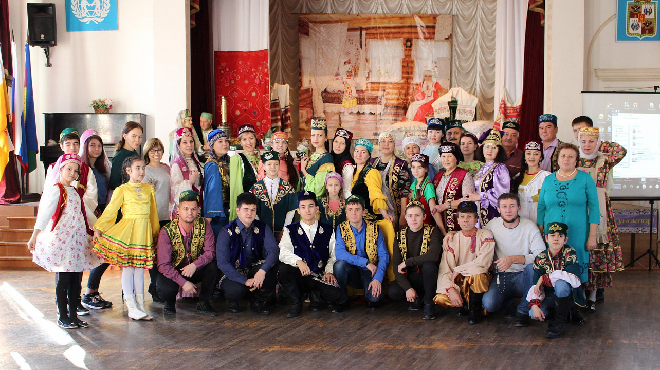 Активисты татарской общины представили театрализованную постановку.jpg