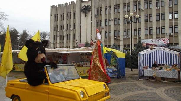 Территориальный центр № 38  Центрального округа отметили Масленицу  