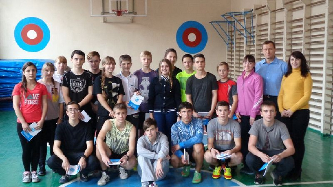 В Центральном округе прошла «Зарядка с чемпионом»