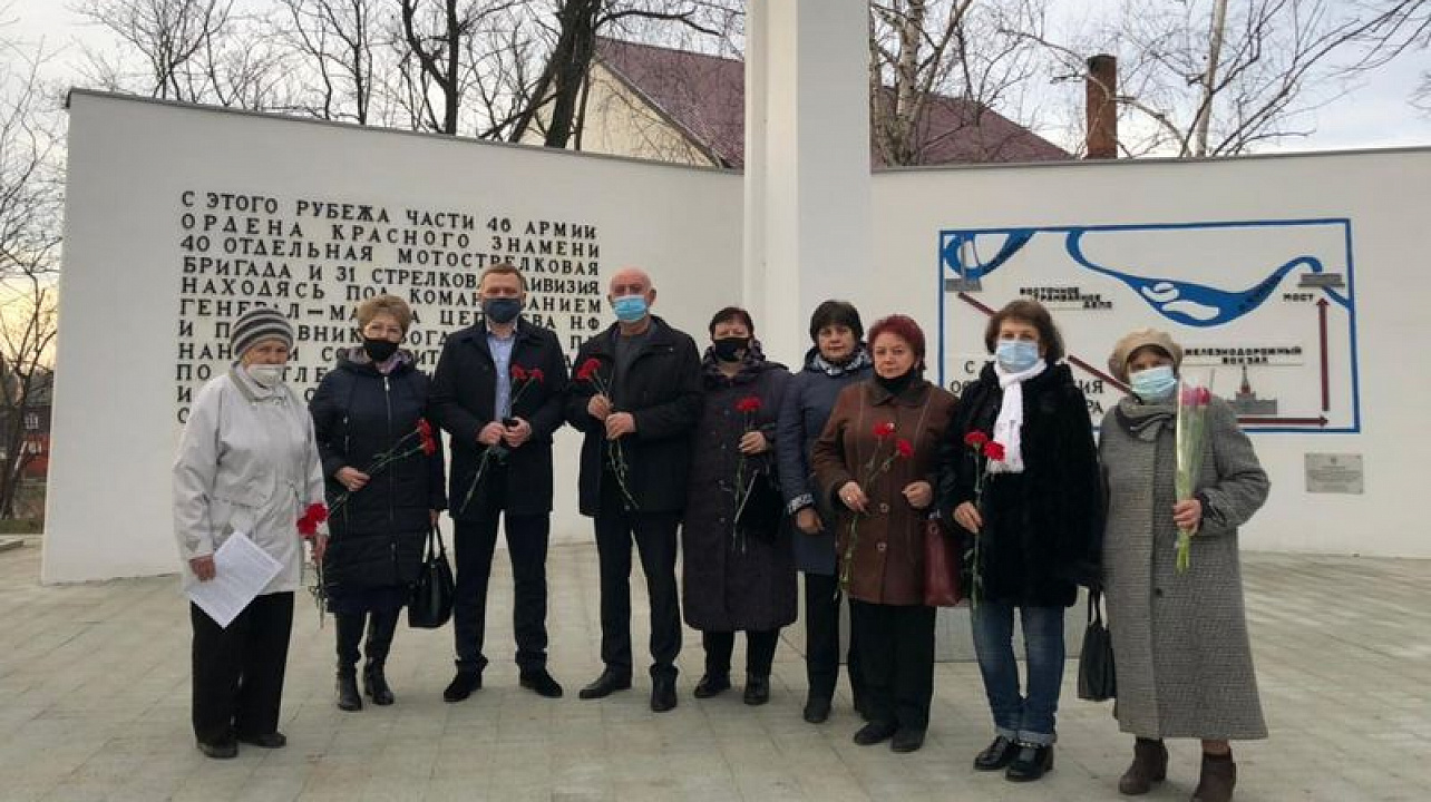 Жители Центрального округа почтили память погибших в День освобождения Краснодара