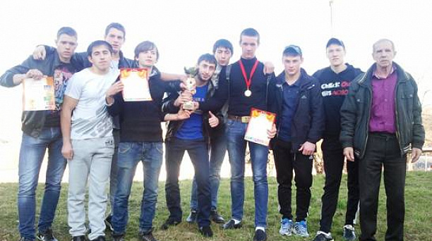 Команда монтажного техникума Центрального округа приняла активное участие в фестивале по гиревому спорту