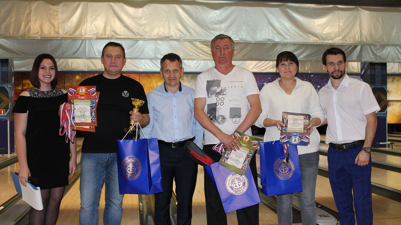 Команда приборного завода «Каскад» - лучшая в боулинге