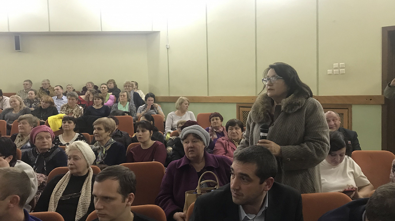 Глава Прикубанского округа Александр Журавлев встретился с жителями  микрорайонов «Энка», «2-я Площадка» и ЖК «Георгиевский»