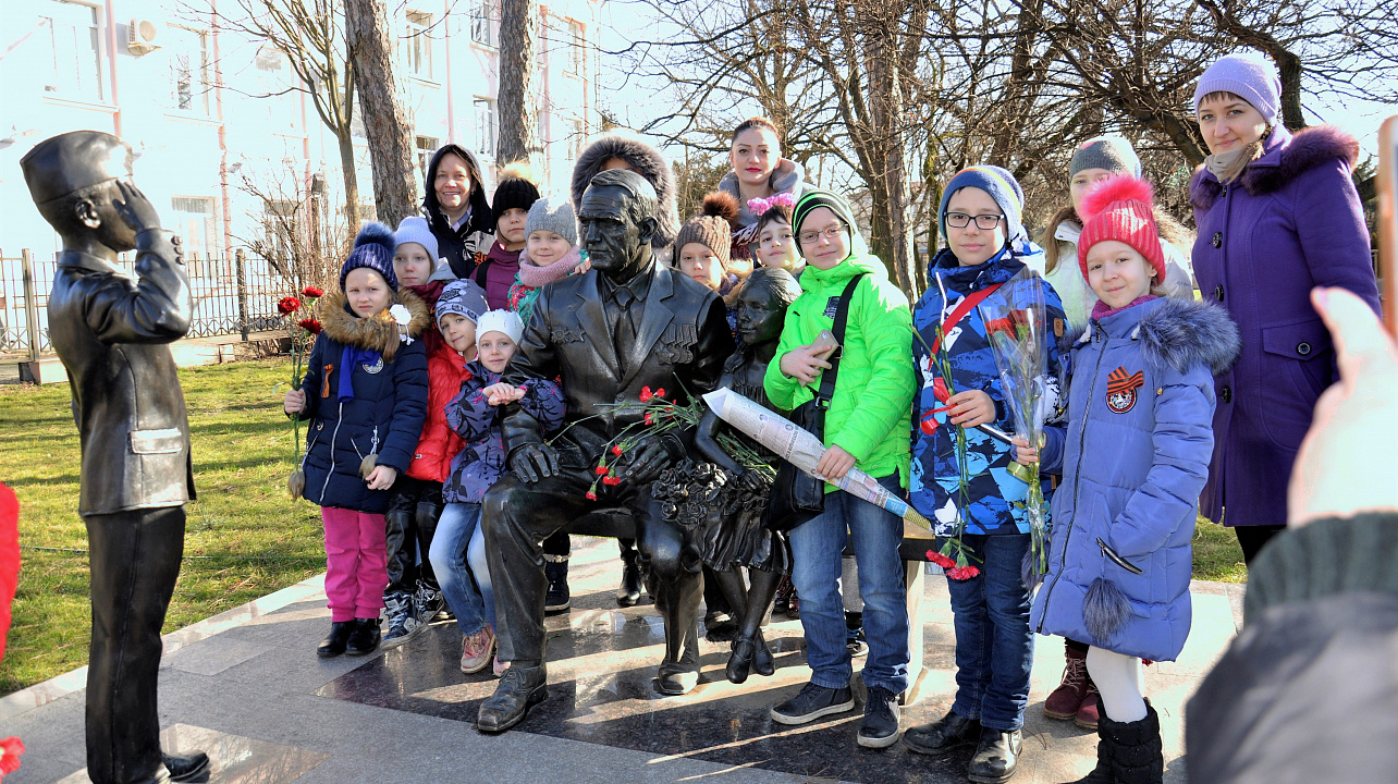 Экскурсия «У подножья обелиска»