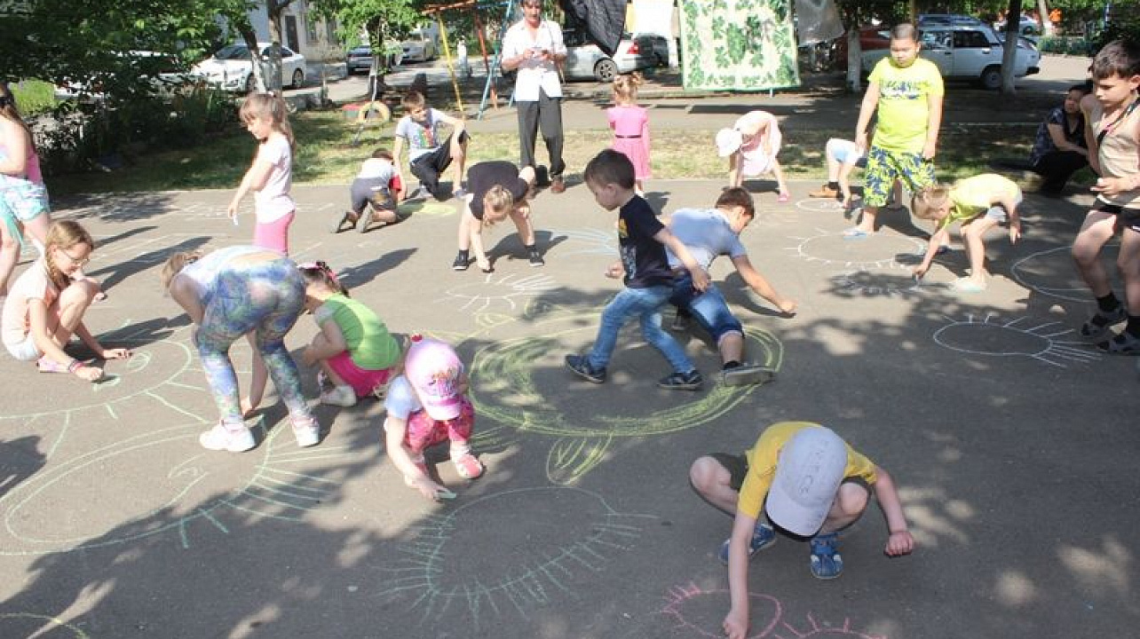 В Центральном округе проходят праздники, посвященные Дню защиты детей