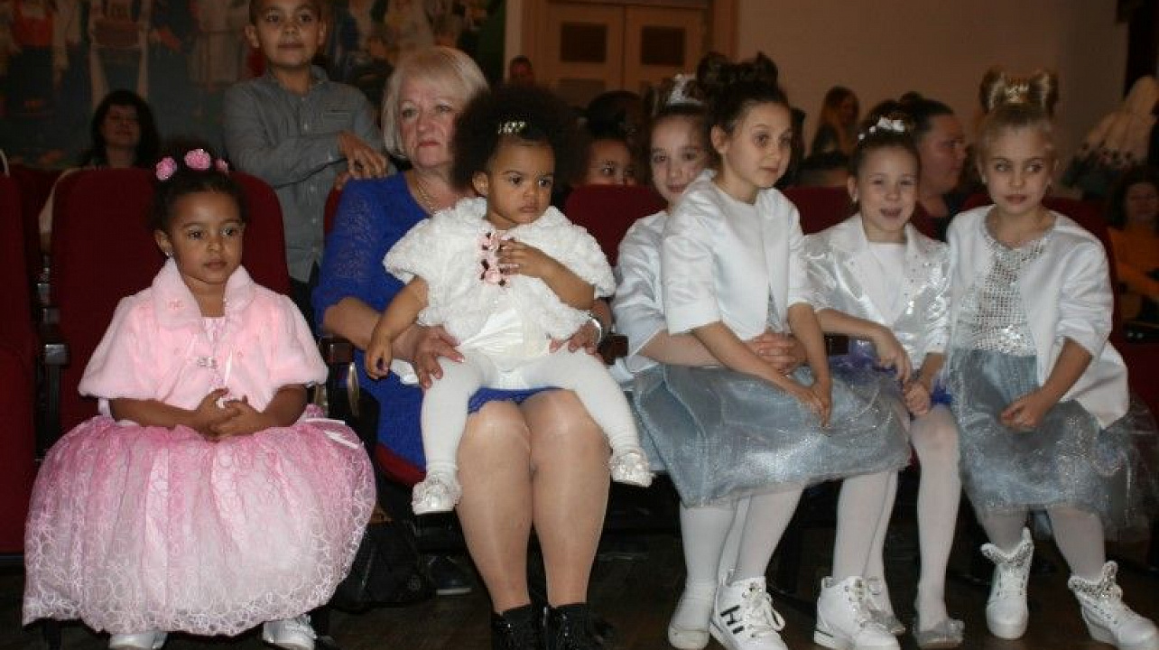 Интернациональный праздник Новый год (5).JPG