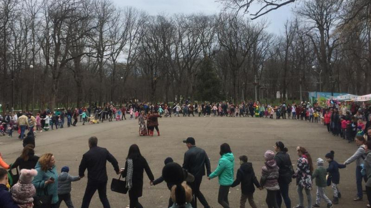 В Центральном округе встретили Широкую Масленицу