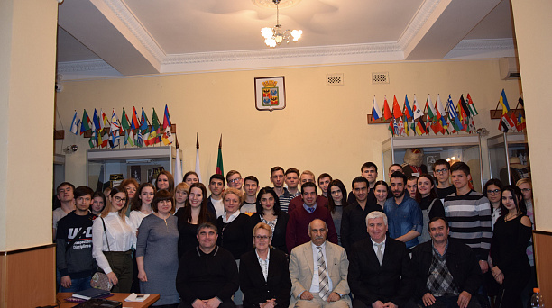 В Краснодаре состоялось заседание традиционного круглого стола, посвящённого вопросам профилактики экстремизма