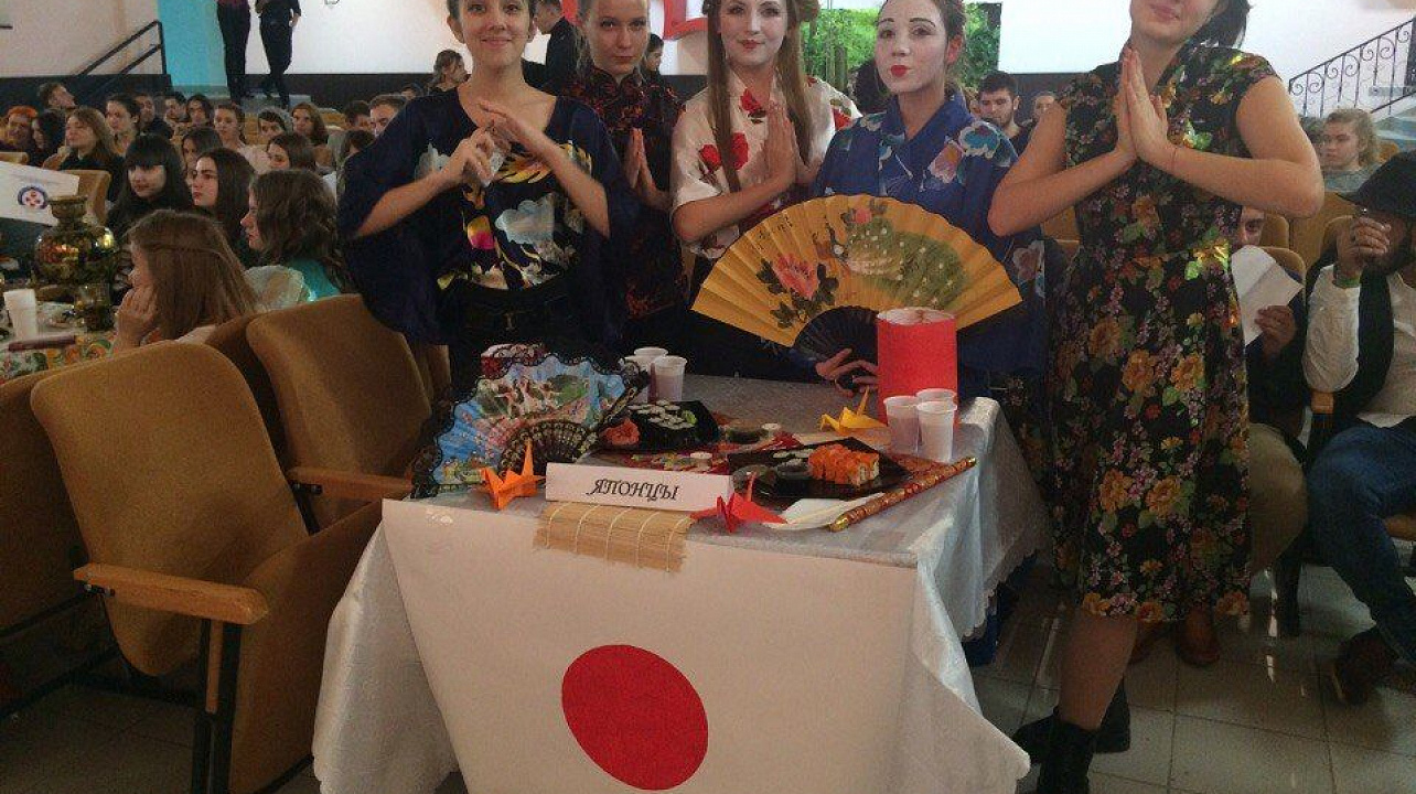 Молодёжный Совет Западного округа принял участие в конкурсе «Ярмарка народов»