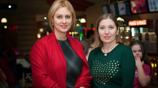 Сделаем вместе праздник для солнечных детей